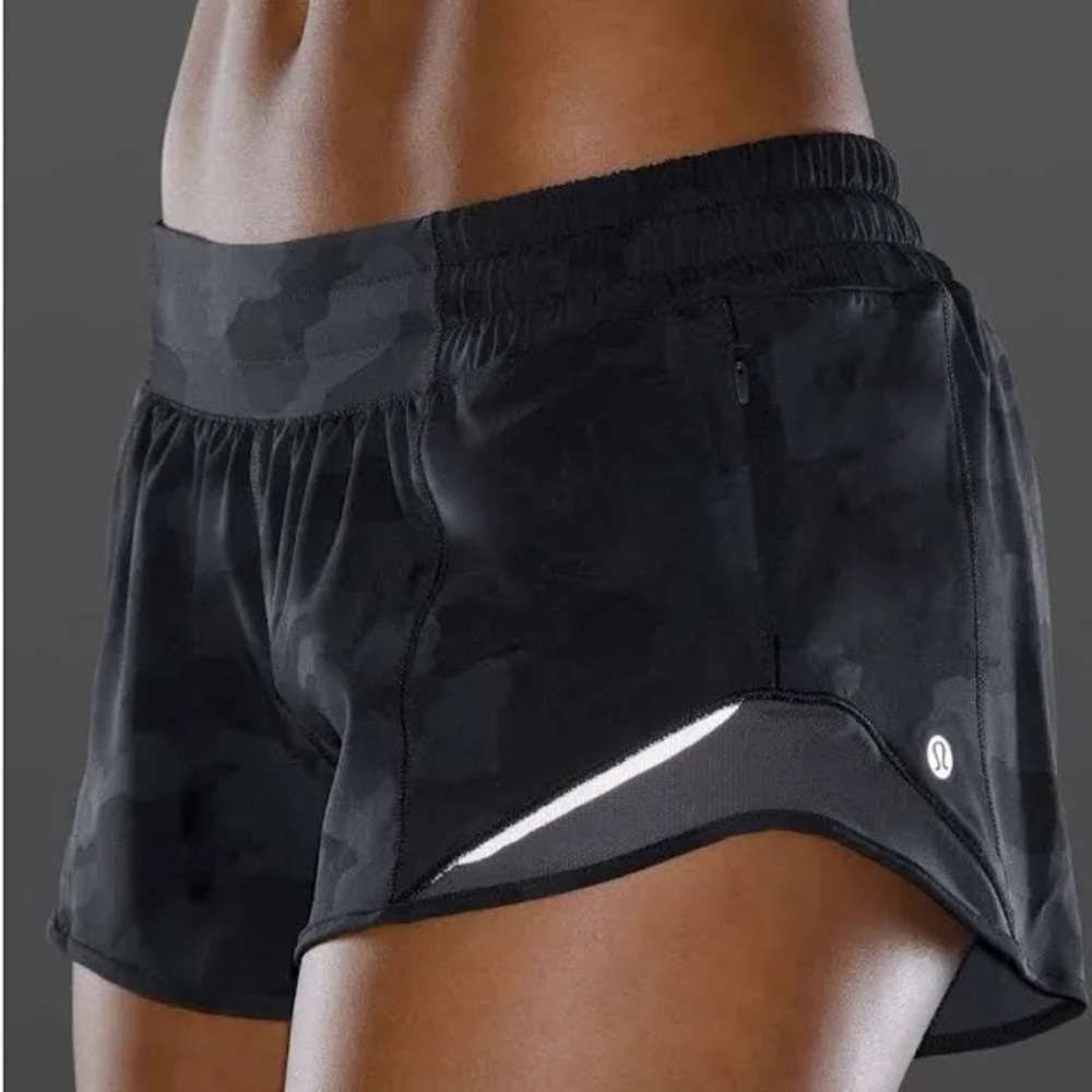 Lululemon hotty hot shorts
